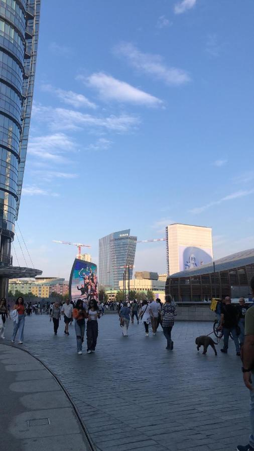 Stazione Centrale-Repubblica Appartamento In Centro Con Wifi Милано Екстериор снимка